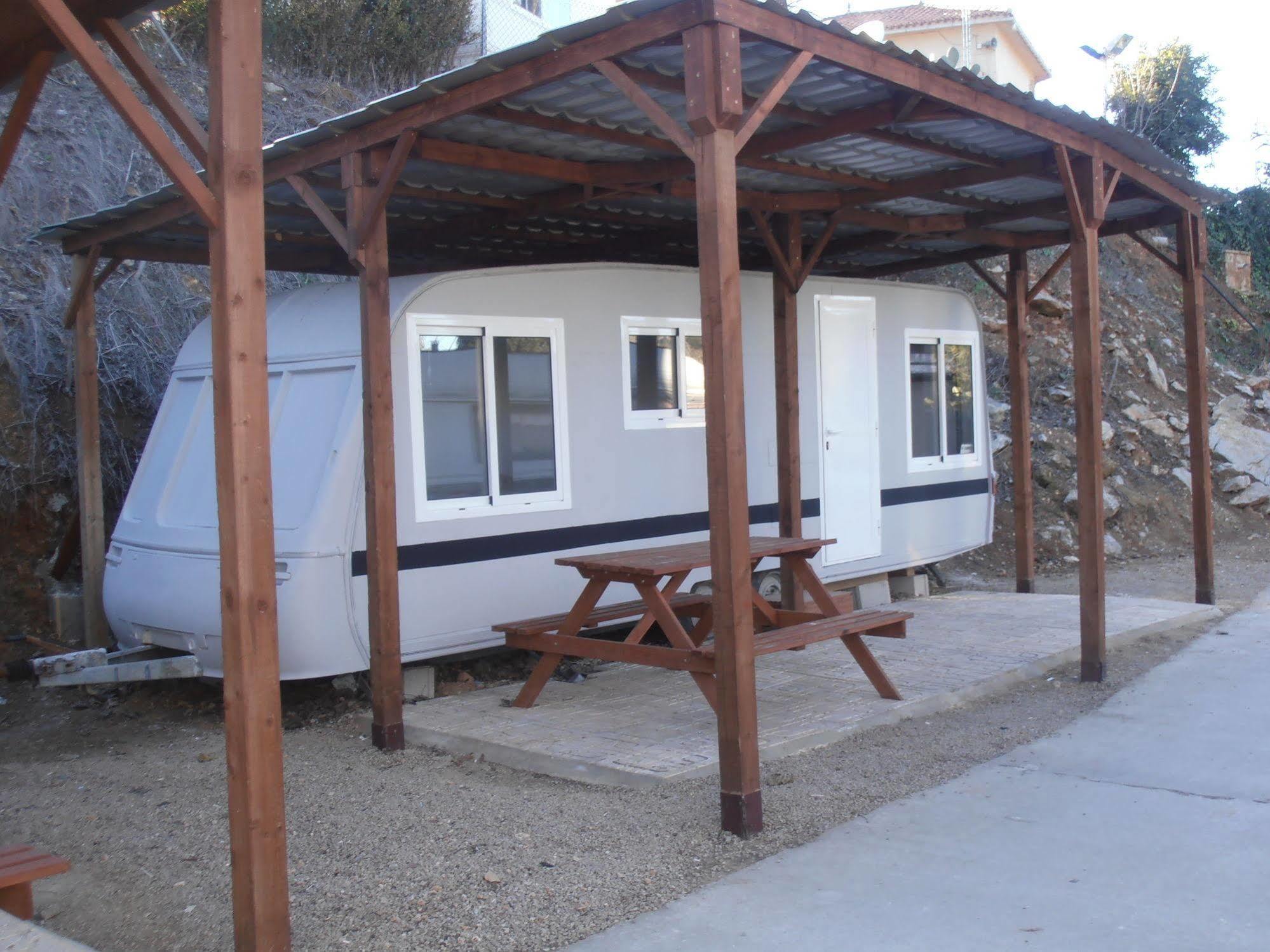 Hotel Oasis Country Park Rugat Exteriér fotografie